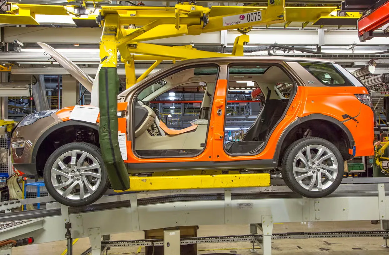 Land Rover завершит выпуск Discovery Sport в декабре 2026 года

JLR официально подтвердил, что произ