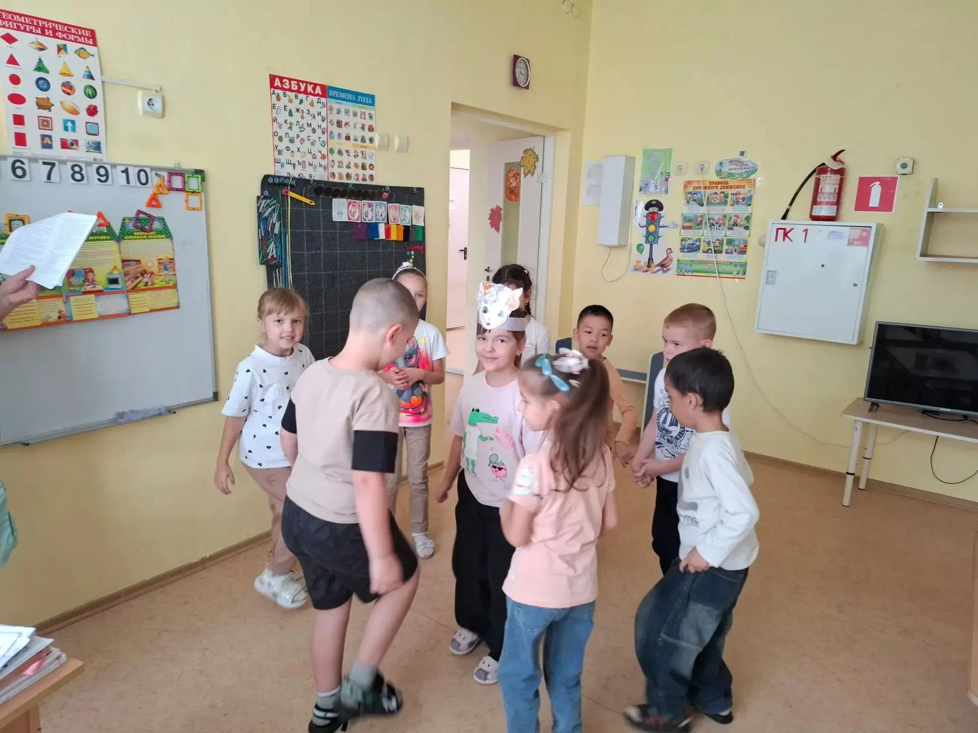 ❗️В нашем детском саду реализуется программа  "Фольклорные игры в детском саду" с целью...