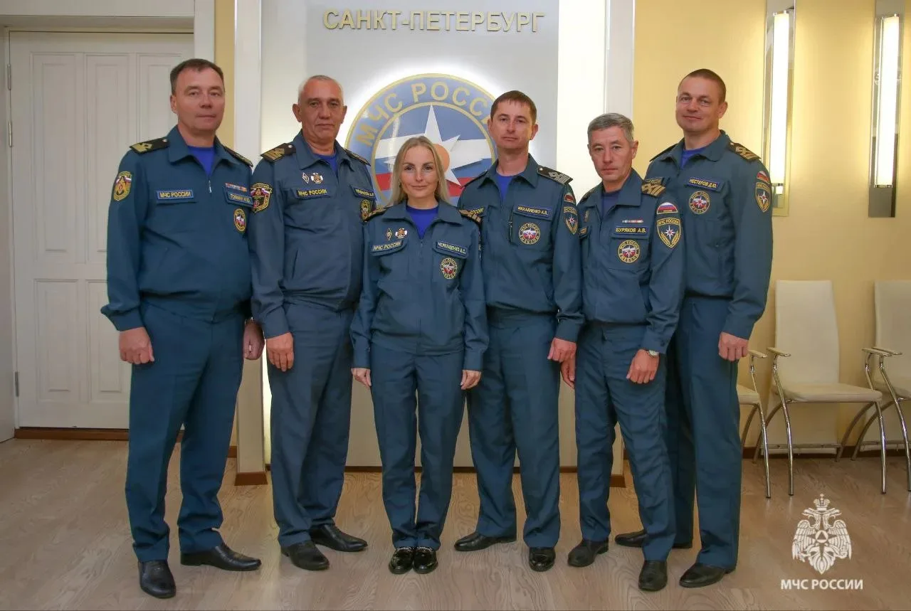 ⚡️ ГИМС МЧС России отмечает 42 года службы!

Сегодня, 15 июня, профессиональный праздник у сотрудник