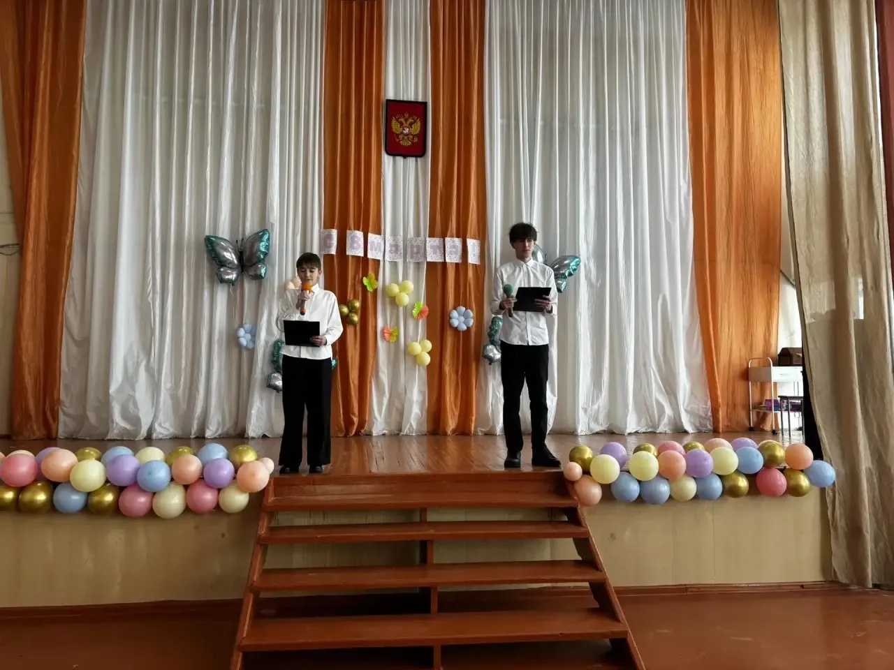 Праздничный концерт ко Дню 8 Марта: Яркость, Веселье и Тепло🌷  Утро было волшебным... 6 марта утро в