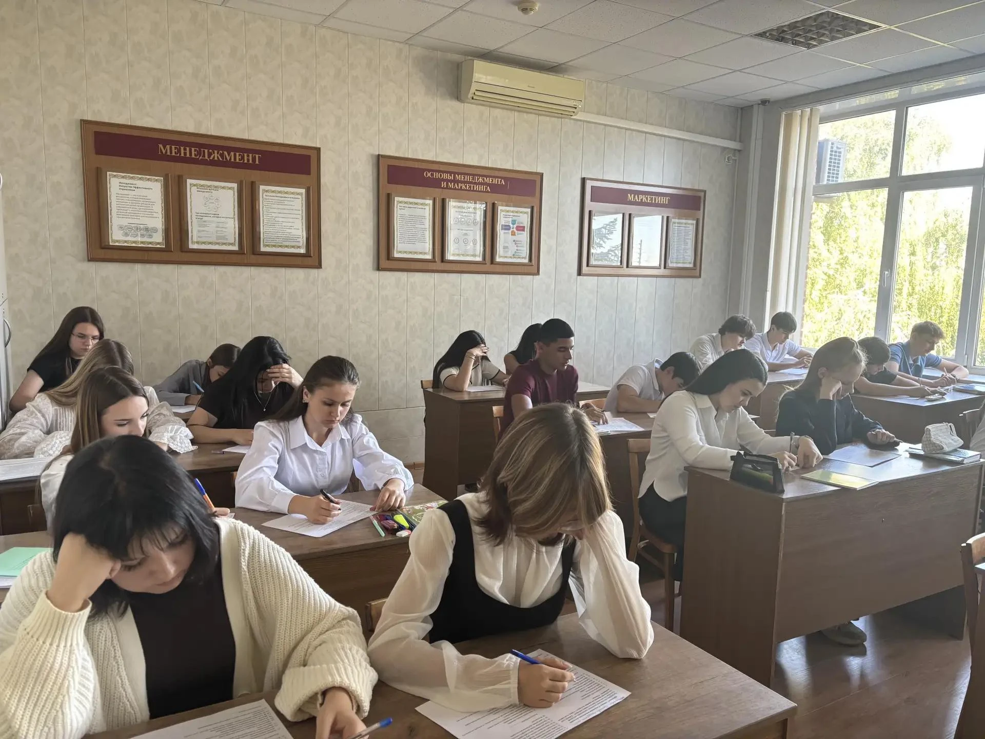 Легко ли быть студентом?