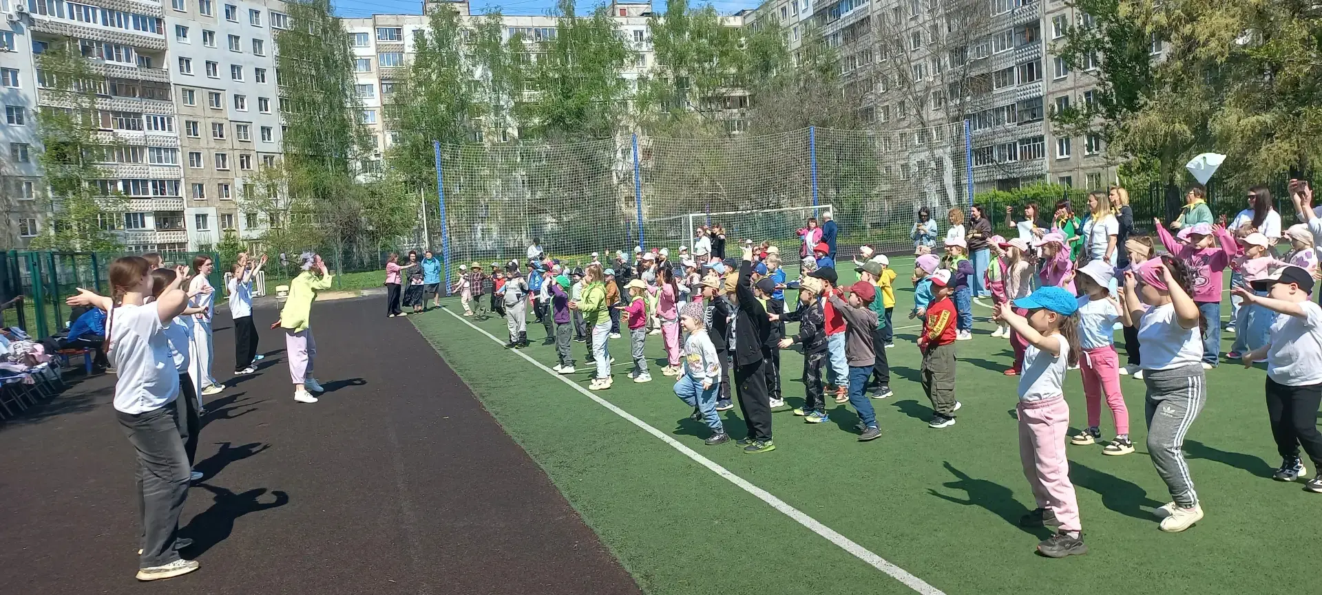 #ОК6Квант 🏅 14 мая на стадионе Центра образования — школа № 99 состоялся масштабный спортивный празд