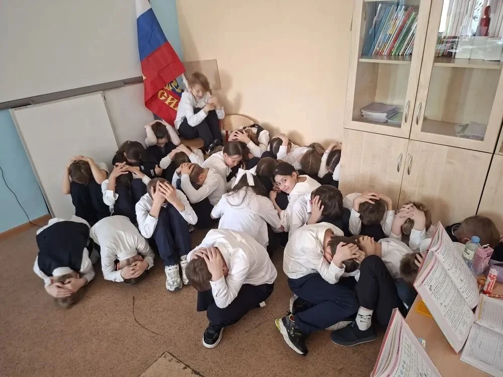 🛡️ Важно знать. Уметь действовать.  Сегодня, 21 апреля, в нашей школе прошли масштабные всероссийски