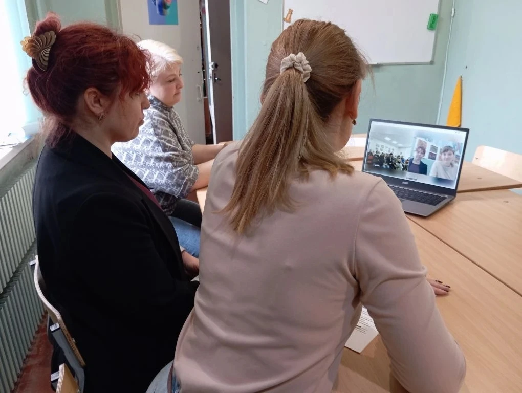 🤝 Мост дружбы через километры: как вологжане и алчевцы объединились в творчестве