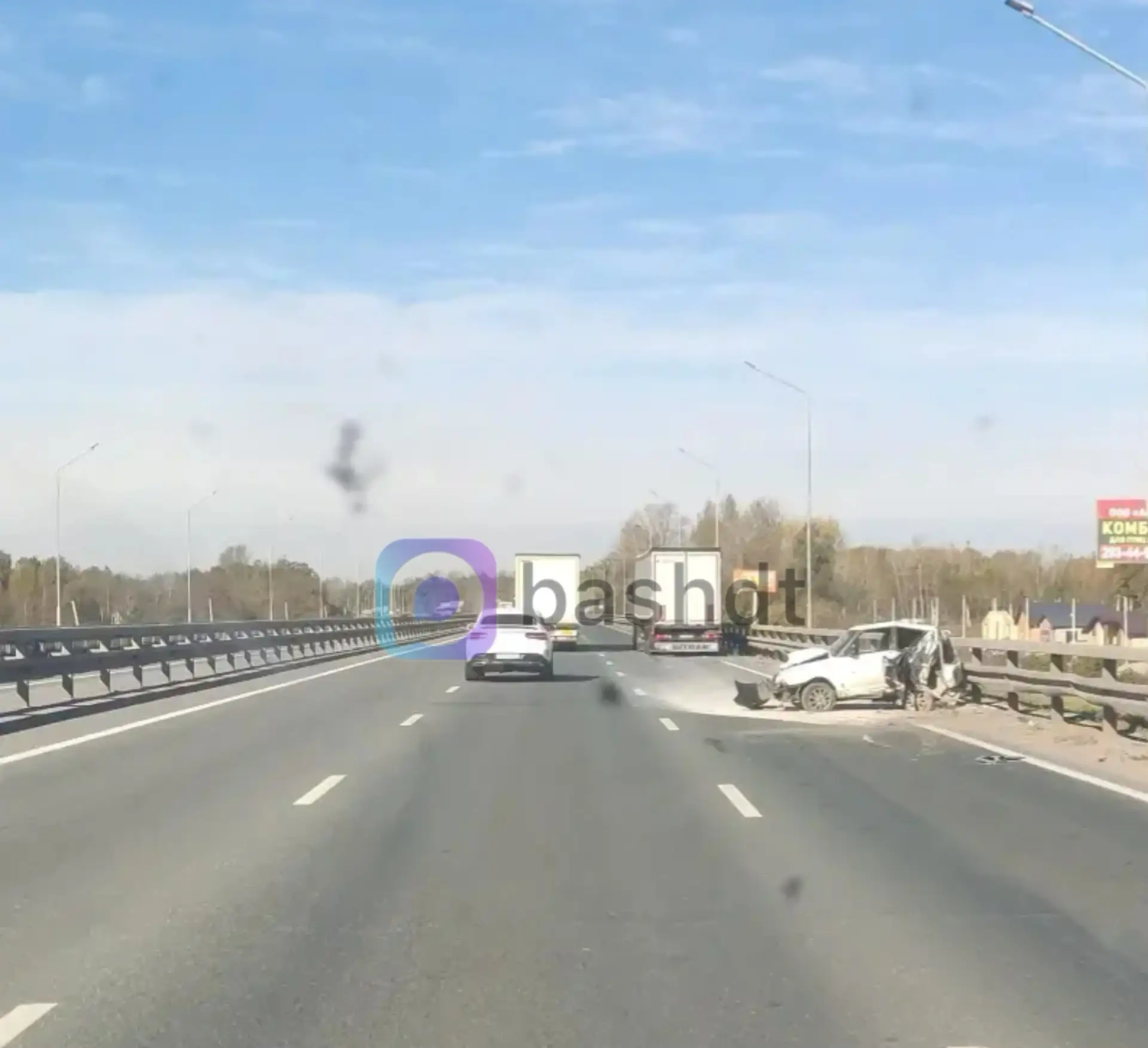 М5 в сторону Демы, фура смяла легковой автомобиль, ДТП Уфа