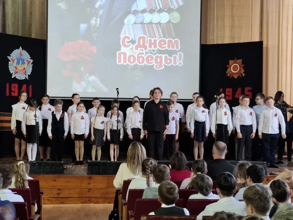 🎗🎼Сегодня в корпусе «Гимназия» состоялся концерт, посвящённый Дню Победы  💥Организатор мероприятия -