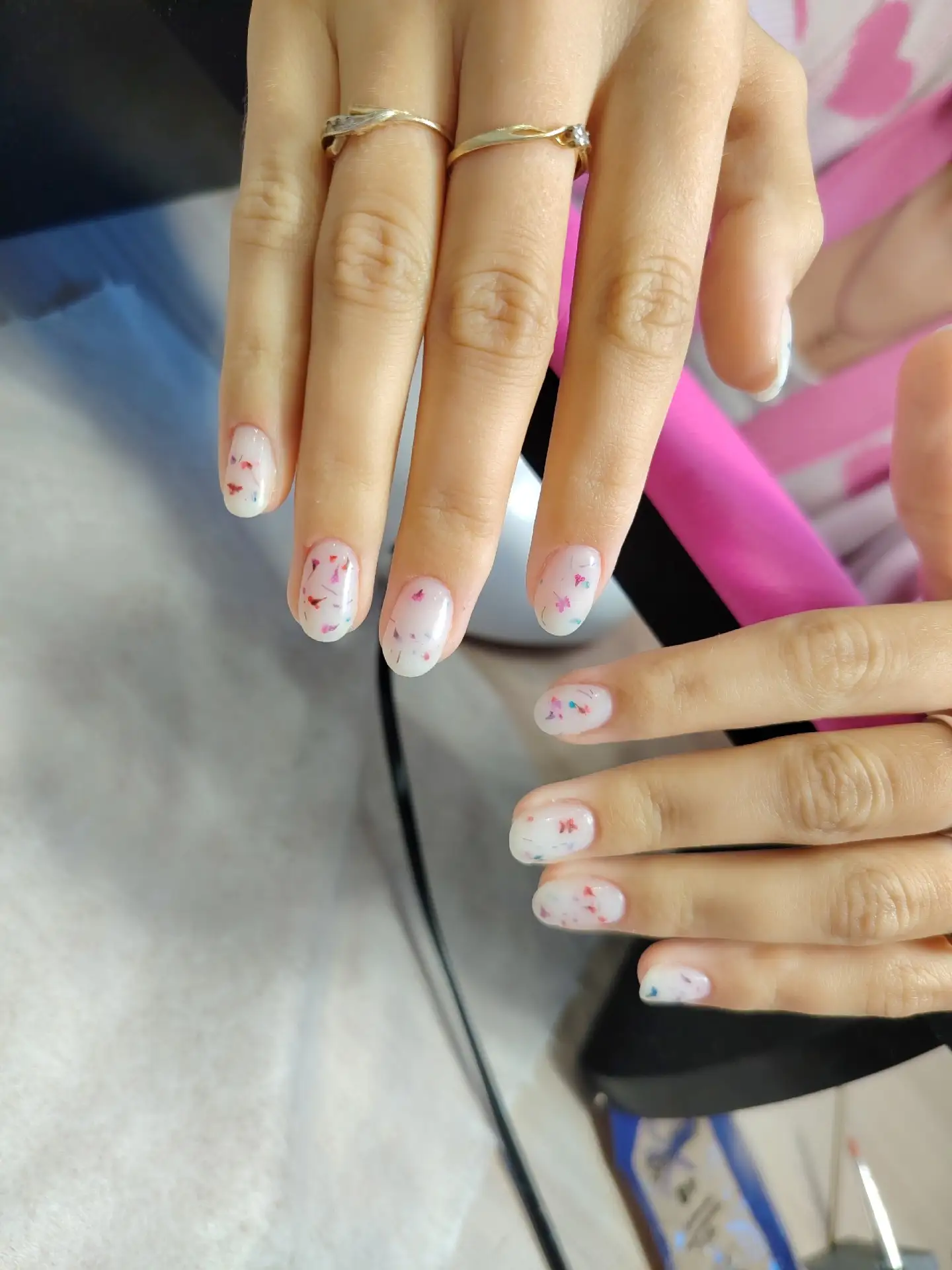 Добрый день. Я начинающий мастер маникюра. Хочу набратся опыта и скорости, нахожусь на ...