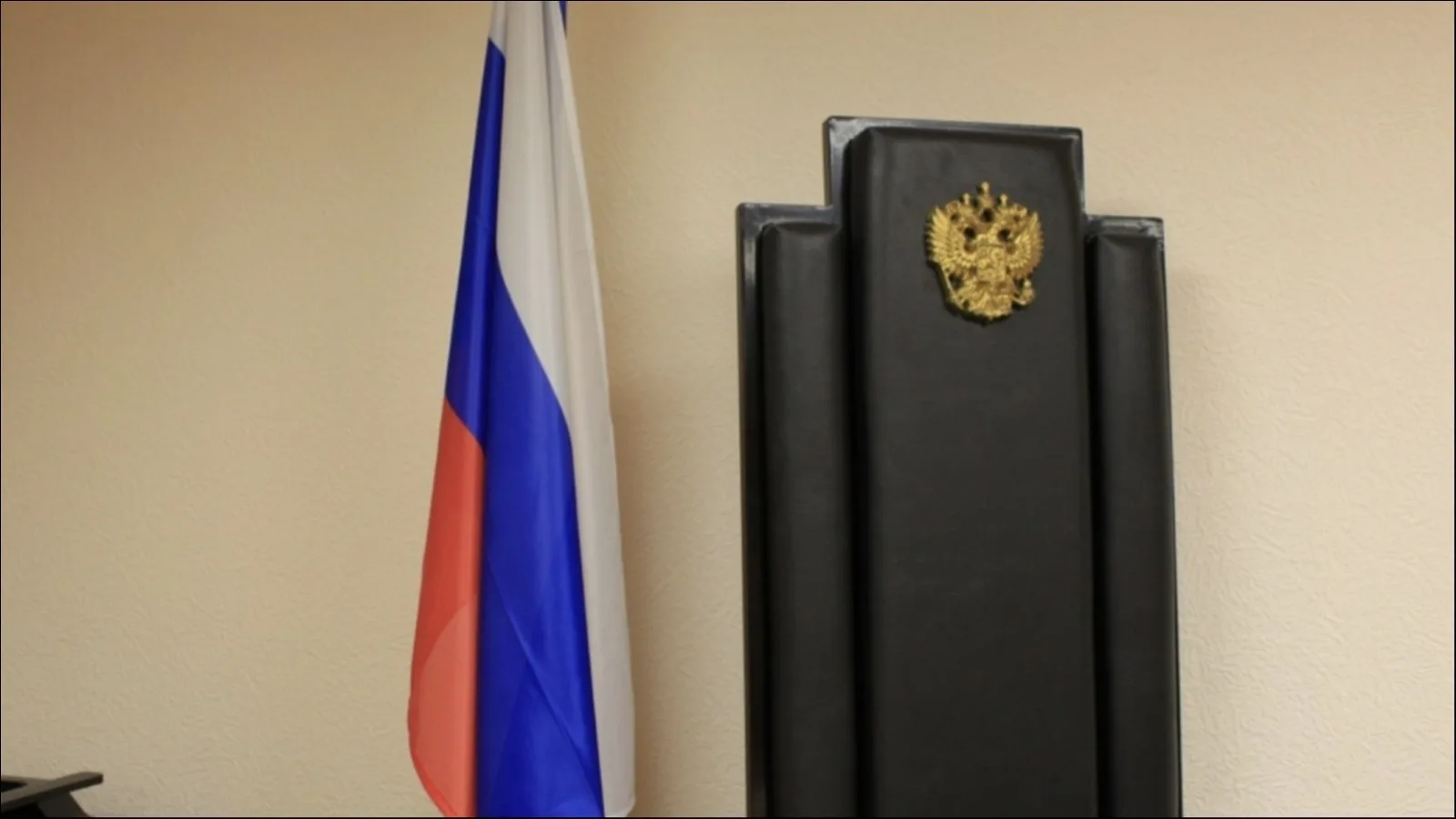 Жительницу Оленегорска будут судить за нарушение тайны переписки. 43-летняя женщина пол...