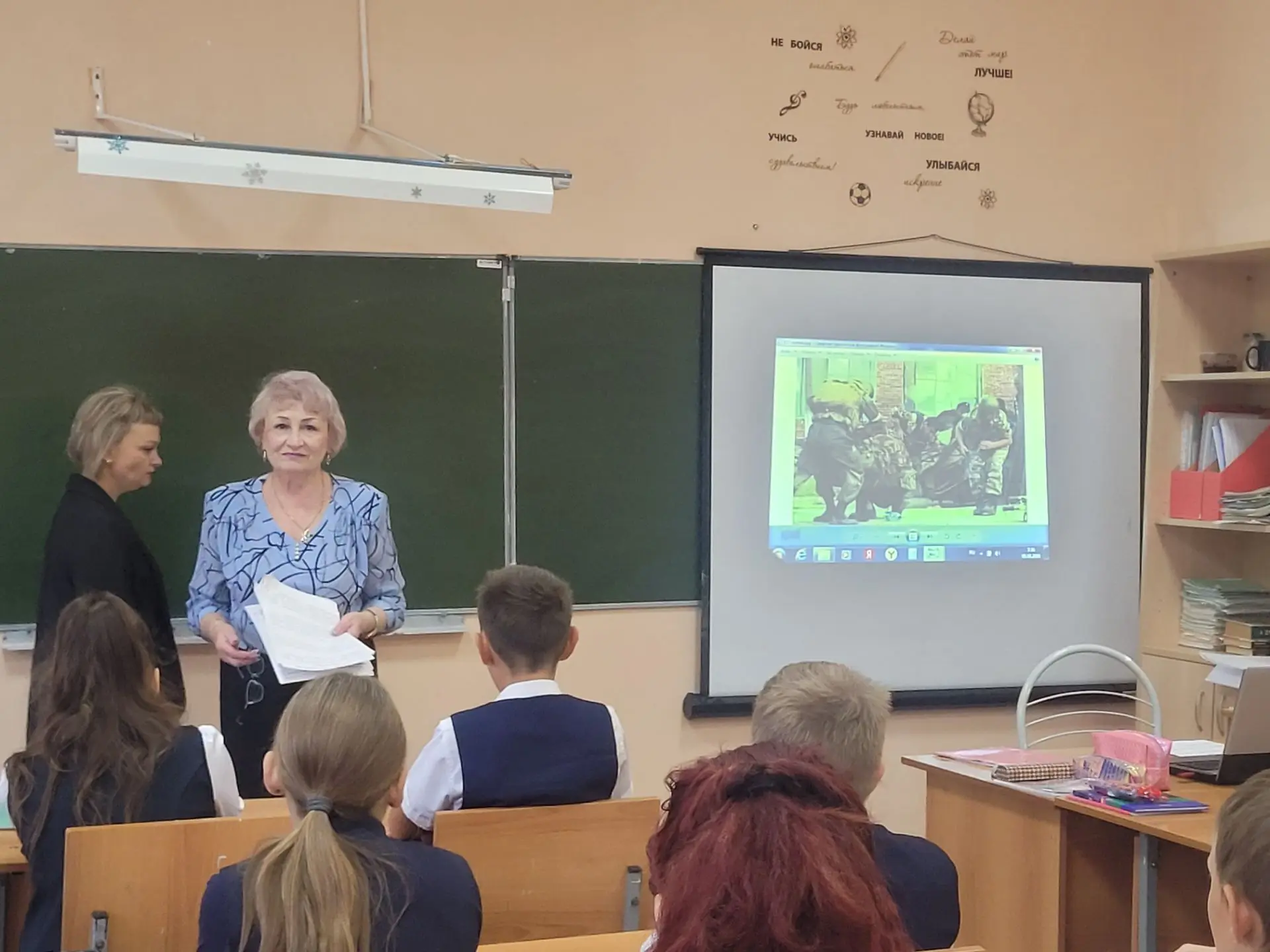 🕯️Сегодня в 5 «Б» классе прошла важная и трогательная встреча с Образцовой Маргаритой ...