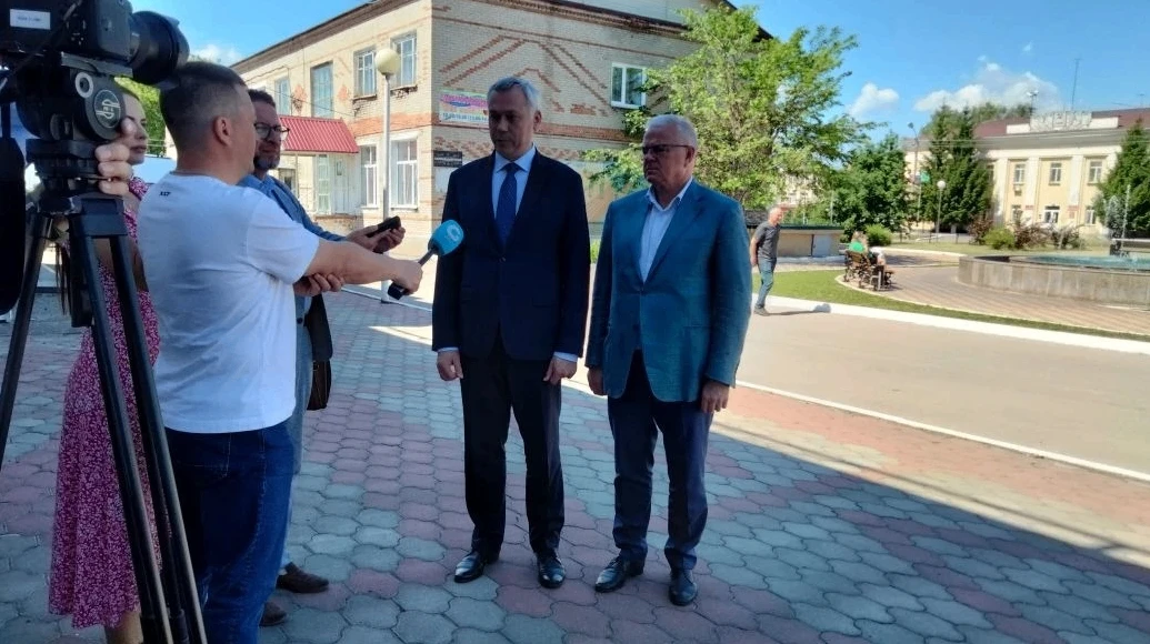 По завершении  поездки Губернатора Новосибирской области в Усть-Таркский район состояла...