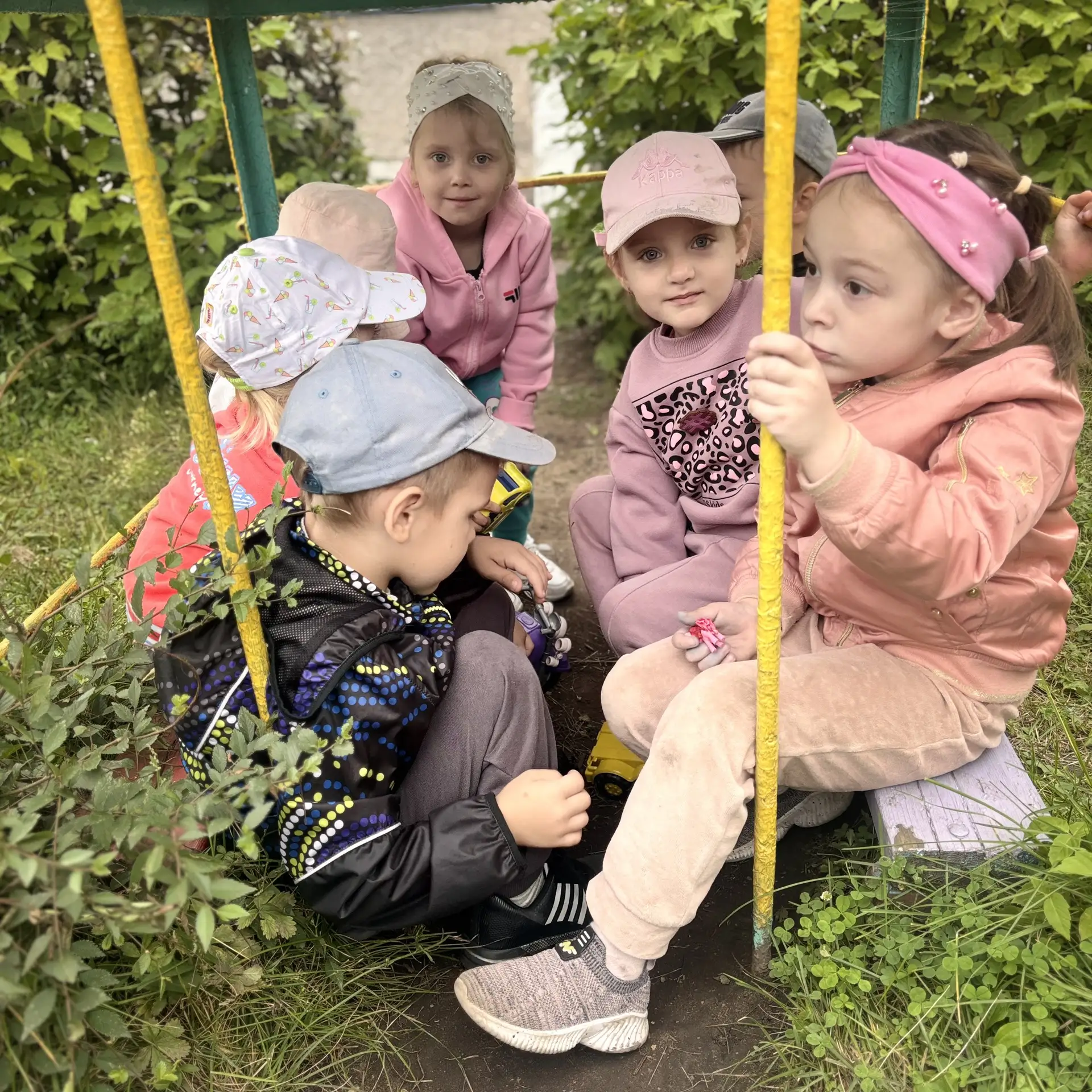 Сегодня день просто на 10/10! Получилась невероятно легкая и веселая прогулка. Столько ...