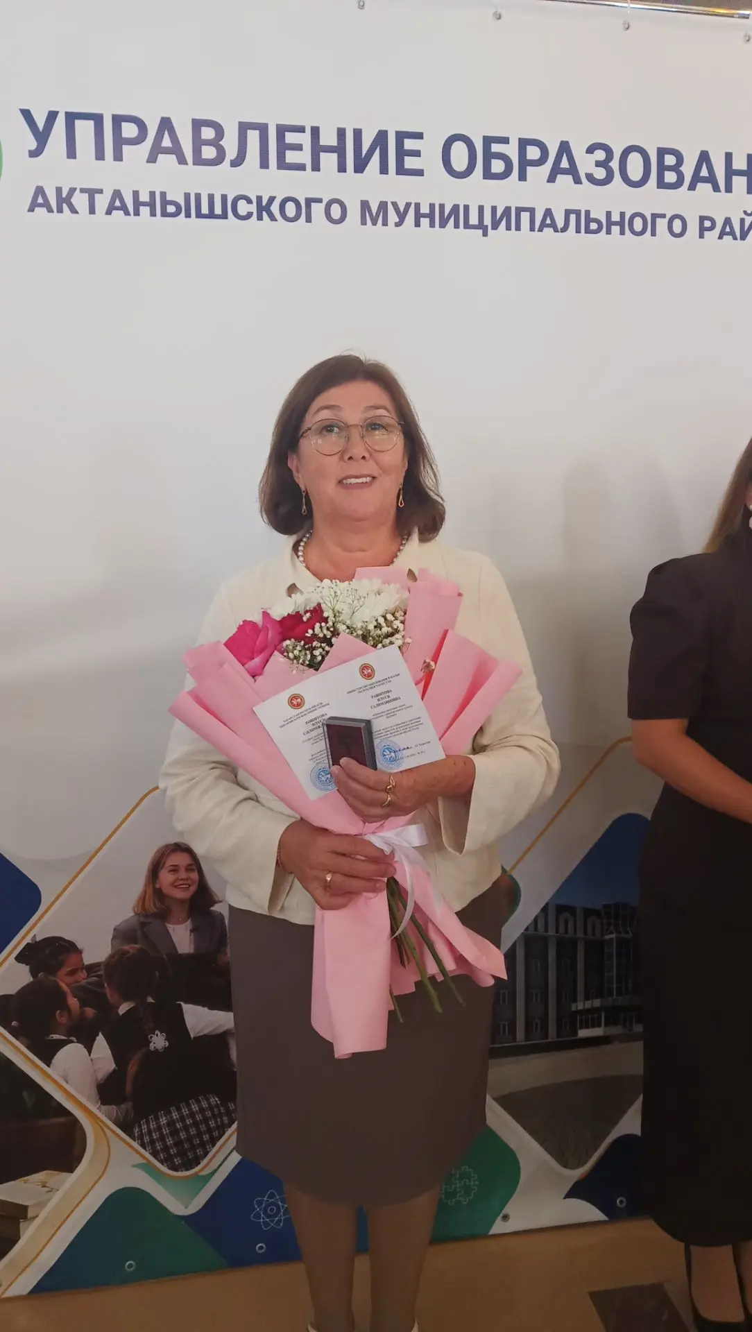 Бүген мәгариф хезмәткәрләре өчен традицион август конференциясе узды!📚🖋️