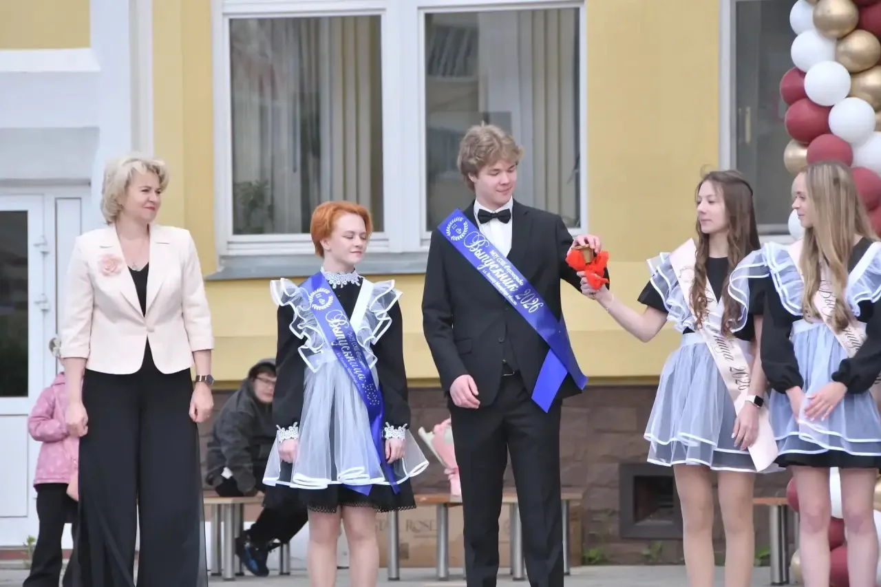 В школе «Перспектива» дали старт взрослой жизни🎉  Сегодня в нашей школе «Перспектива» было особенно 