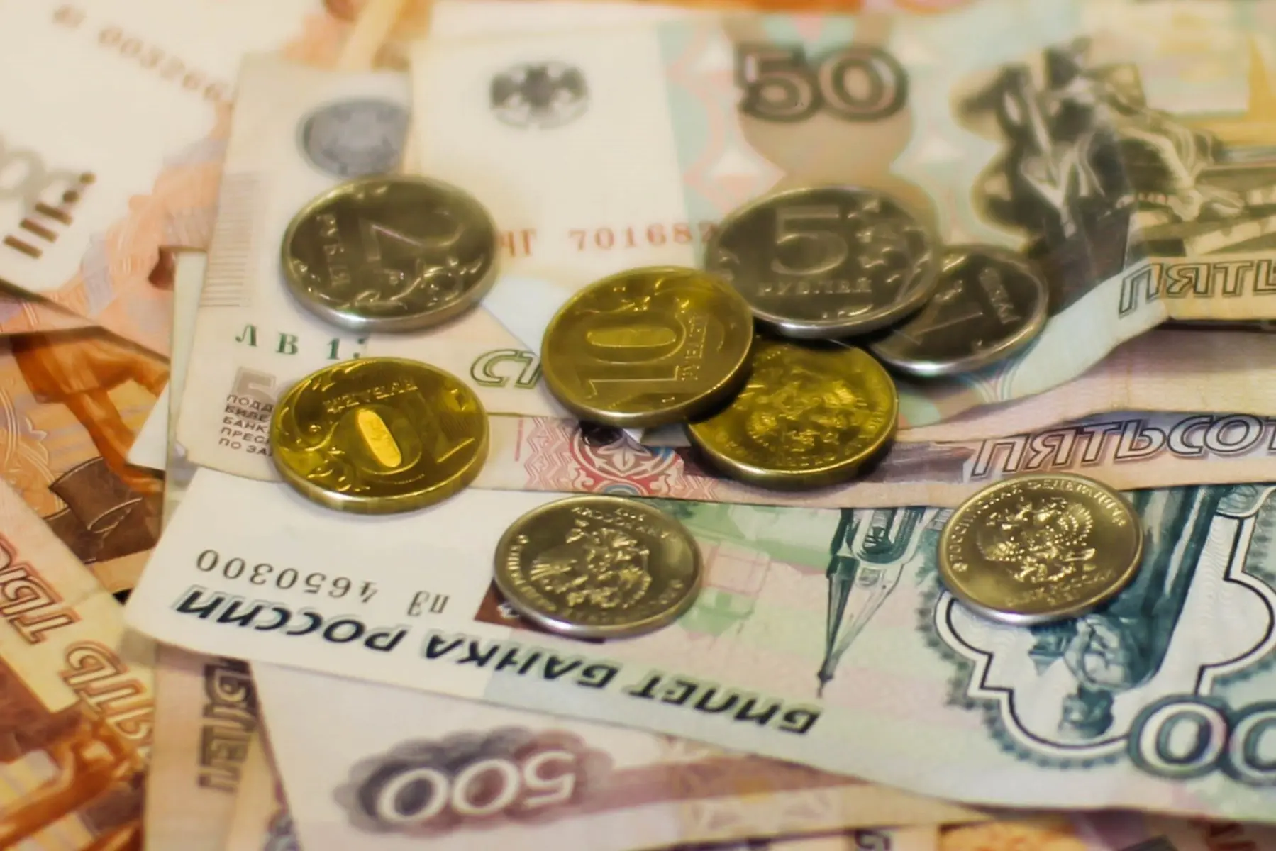 Оплатить услуги ЖКХ россияне смогут до 15 мая