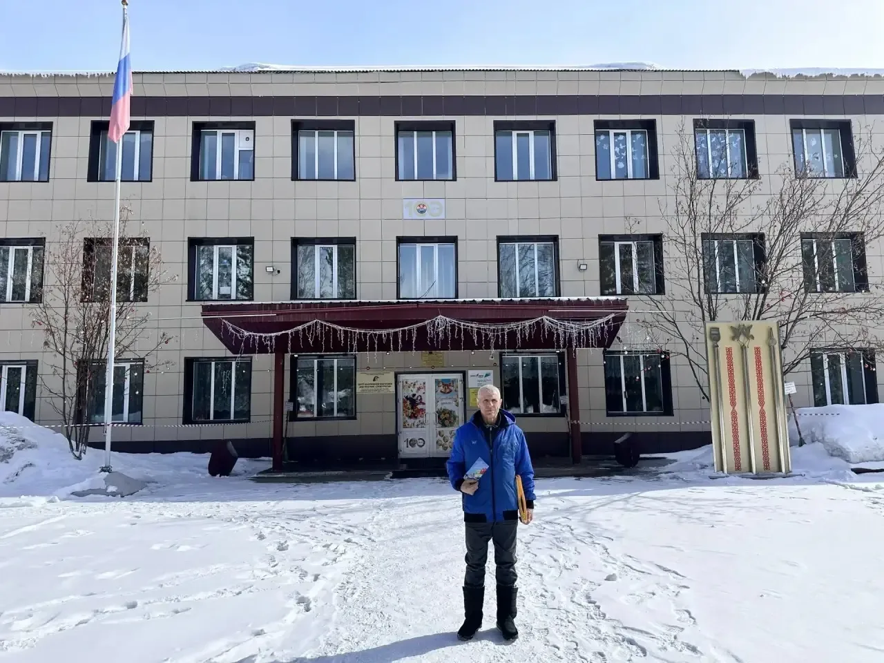 ДОБРАЛИСЬ И ДО ТОММОТА.  Город Томмот находится в верховьях одного из главных притоков красавицы Лен