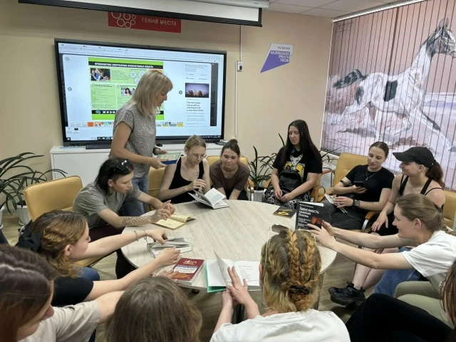 Круглый стол «Нет ПАВ!» в Хреновской школе наездников

В Хреновской школе наездников прошёл важный и