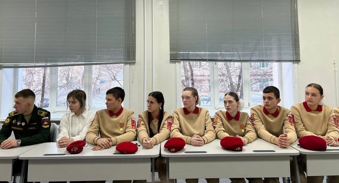 5 февраля, в нашей школе прошел важный диспут-клуб "Есть такая профессия — Родину защищать"! Меропри