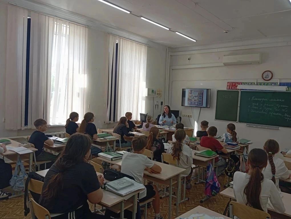 В преддверии летних каникул среди обучающихся были проведены профилактические мероприятия, направлен