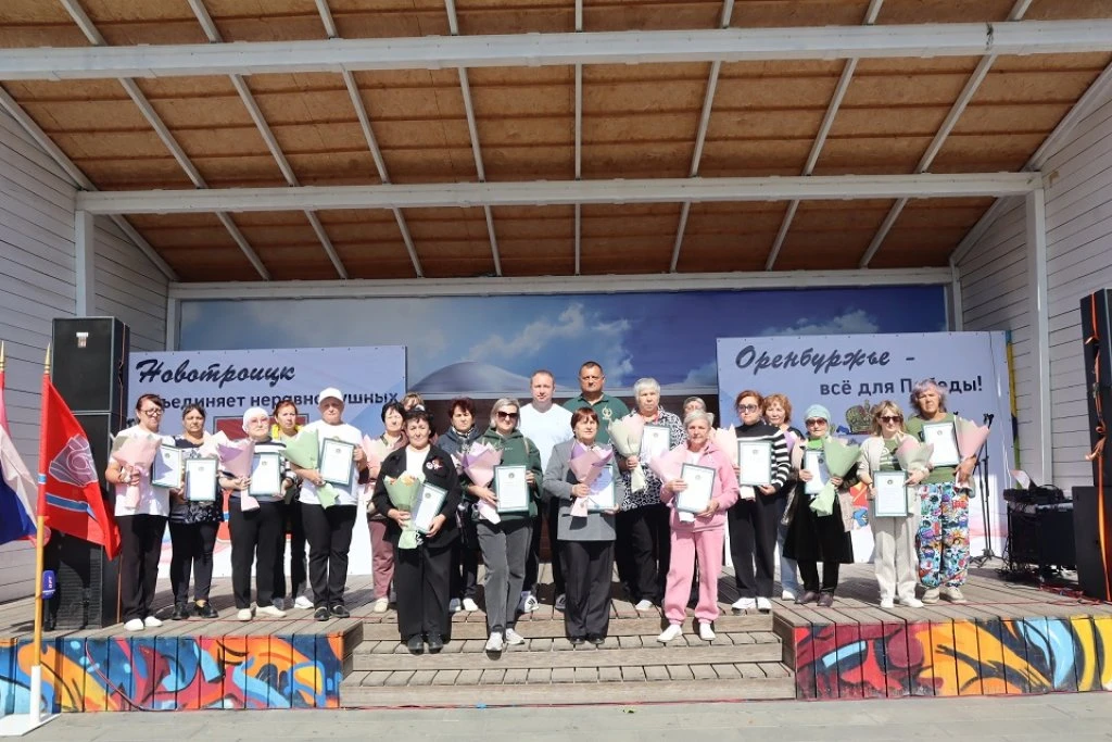 Сегодня, в сквере, на общественной территории, где раньше располагался к\т «Экран», при...