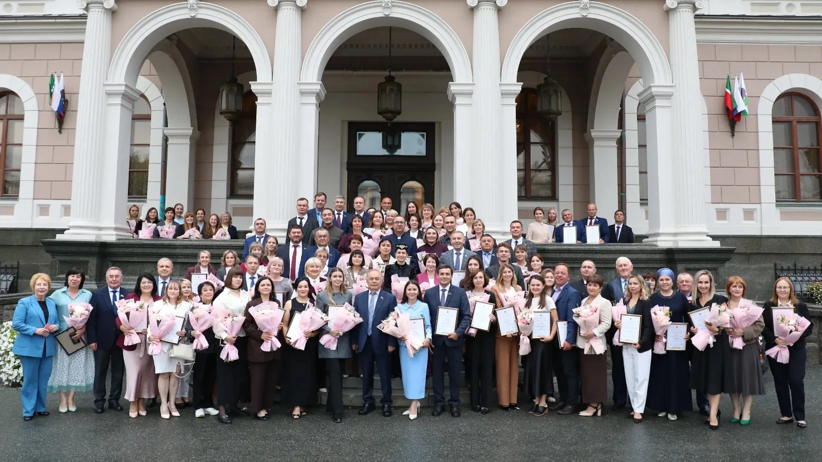 Заинские победители республиканских конкурсов награждены в Казанской Ратуше