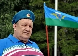 🕯 Сегодня исполнилось бы 65 лет Рашиту Марбиевичу Ахмадиярову 
 
Он был первым председателем Ишимба