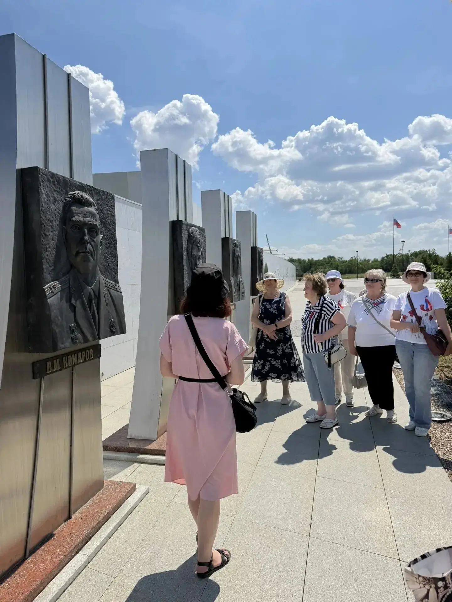 💫ЭКСКУРСИОННАЯ ПРОГРАММА «НЕБО ВЫБРАЛО НАС» В ПАРКЕ ПОКОРИТЕЛЕЙ КОСМОСА

🇷🇺Сегодня, в День России