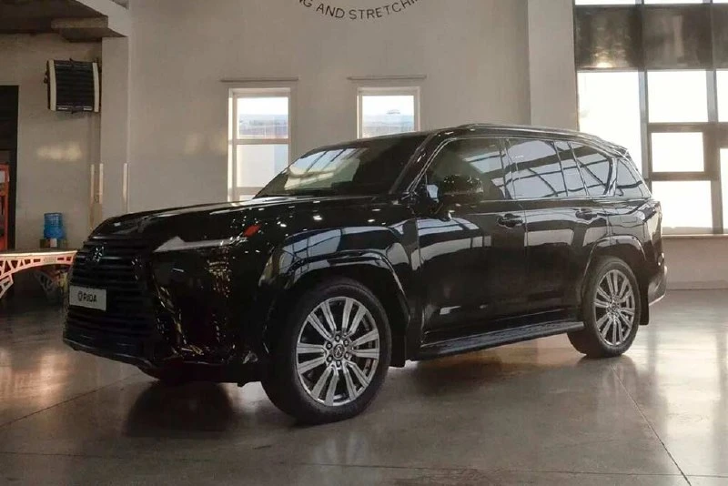 ⚡️ На портале "Авто.ру" появилось объявление о продаже бронированного Lexus LX 2026 г.в. от российск