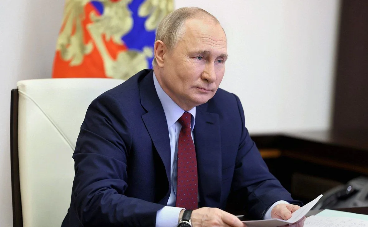 Президент России Владимир Путин поздравил Фёдора Щукина с юбилеем.