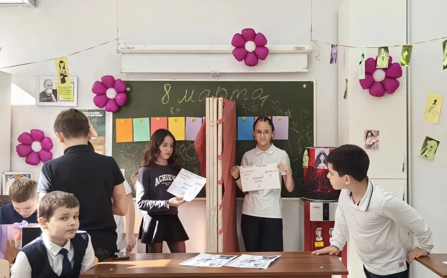 🌸Весенний переполох в 5"Г"🌸  В 5 «Г» классе звенел смех и царила атмосфера радости! Мы чудесно отмет