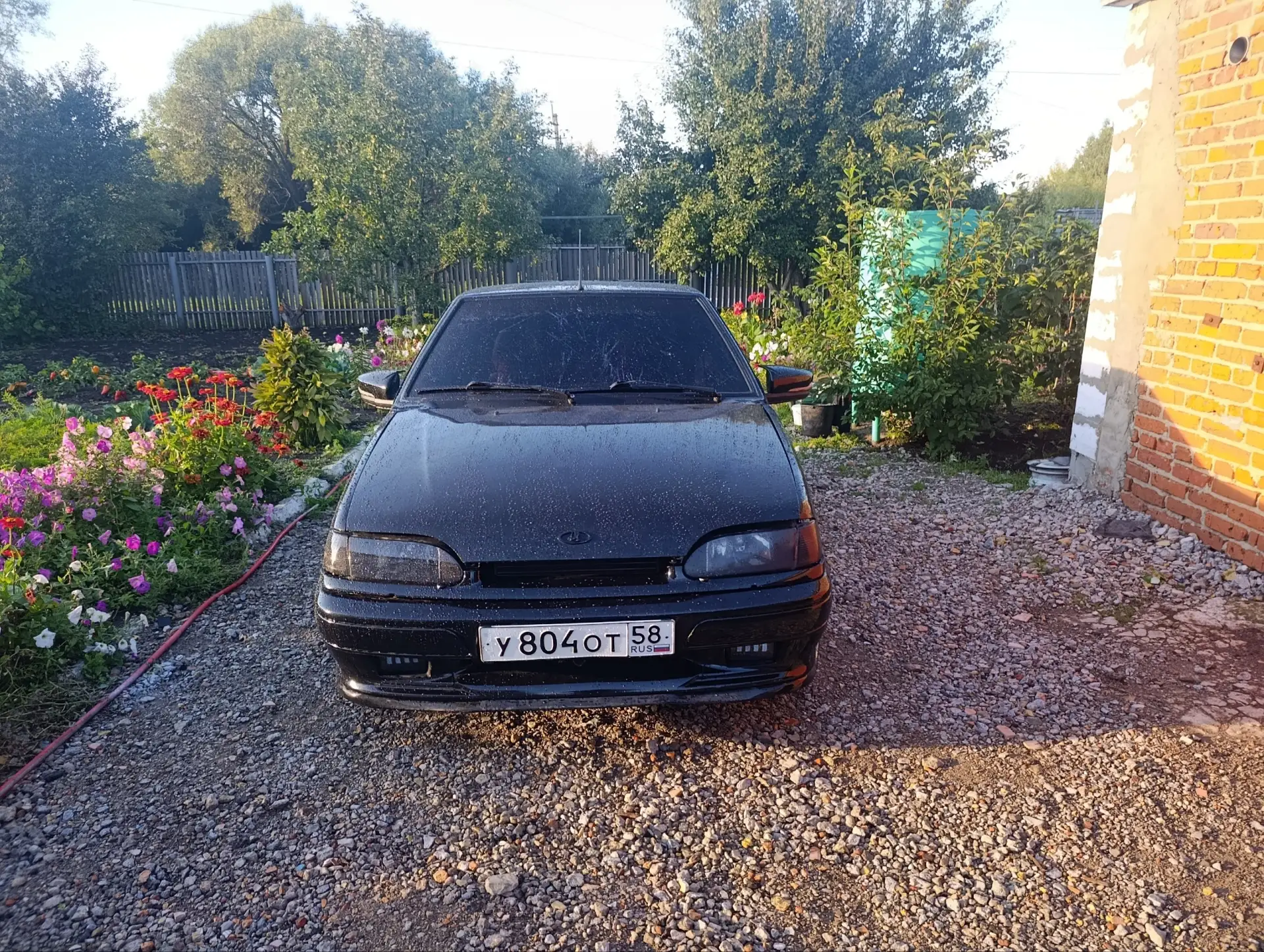 Продам автомобиль ваз 2114(black edition). Машина 2008 года с пробегом 170.000км на 8кл...