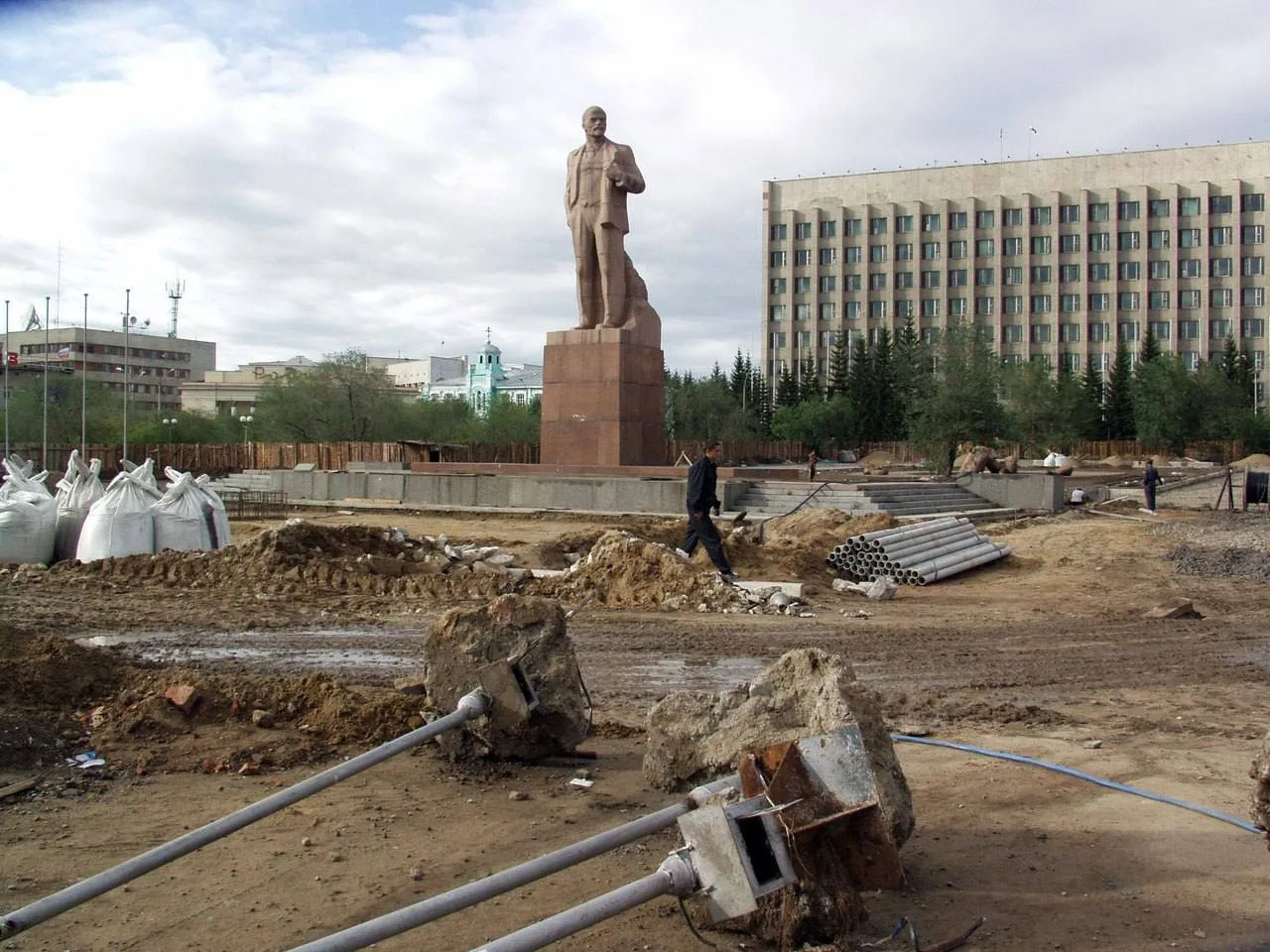 🏗️ Реконструкция площади Ленина, 2003 год. В начале нулевых центральная площадь Читы преобразилась 