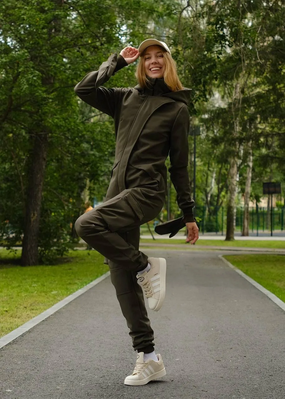 весенний сейл KMP: три твоих идеальных демисезонных комбинезона 🌿🌪️