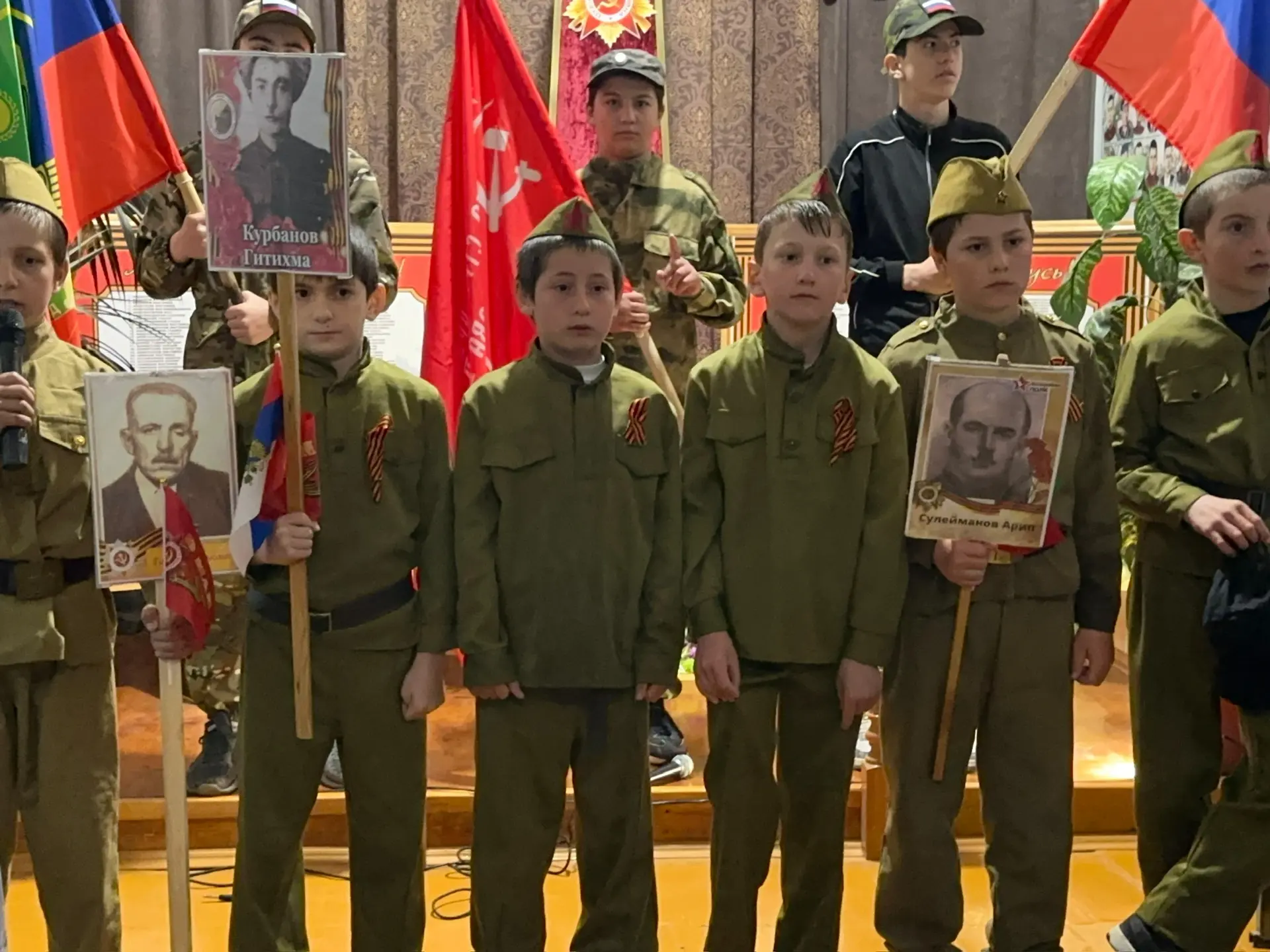 🇷🇺ШКОЛЬНЫЙ ПАРАД ПОБЕДЫ🇷🇺