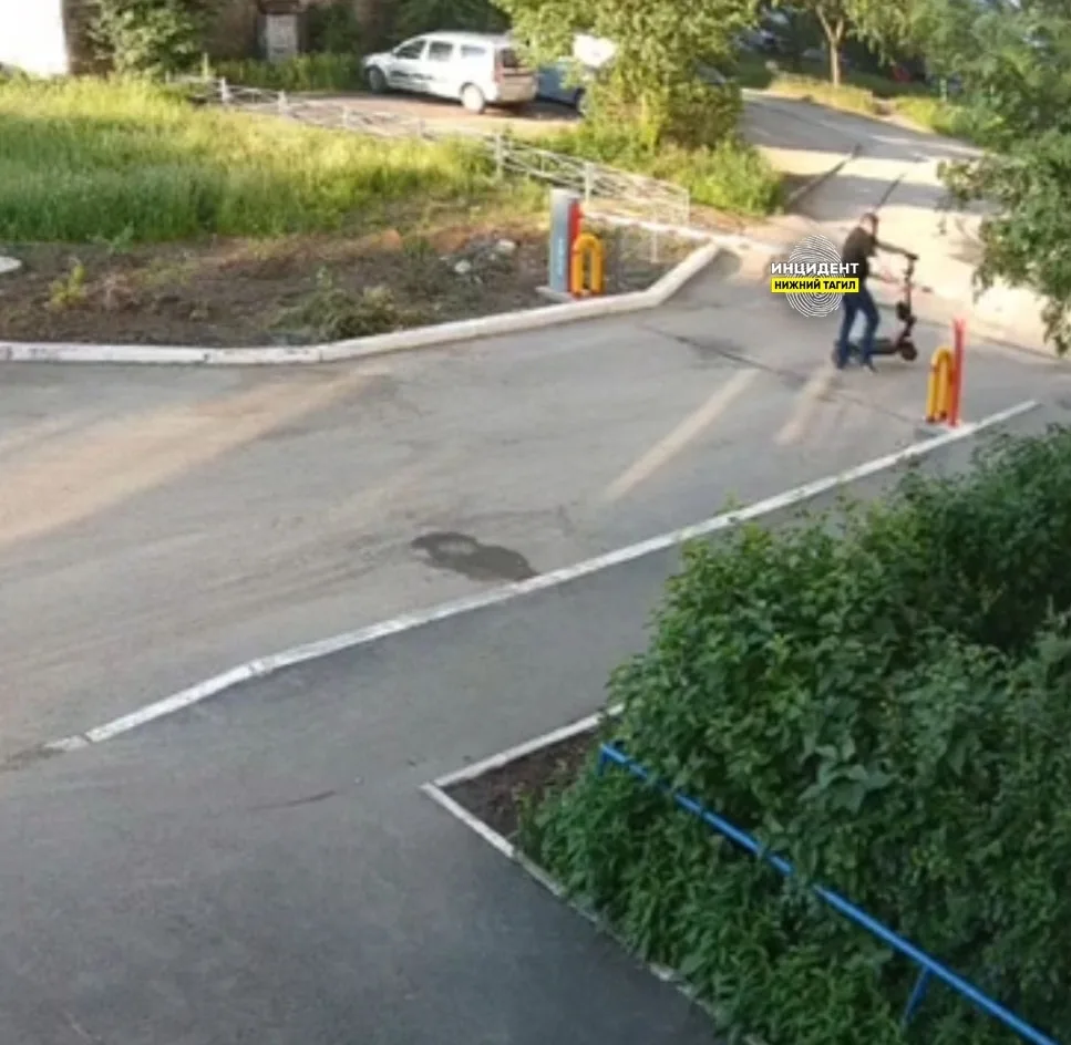 💢 «Вижу цель, не вижу препятствий!»: на ГГМ мужчина расправился со шлагбаумом и стал героем соцсете