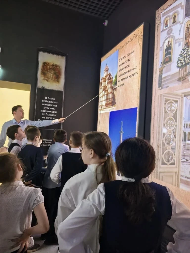 📚✨ Путешествие в историю: храмы Тюмени глазами четвероклассников  ☝️ На днях ученики 4 «В» класса от
