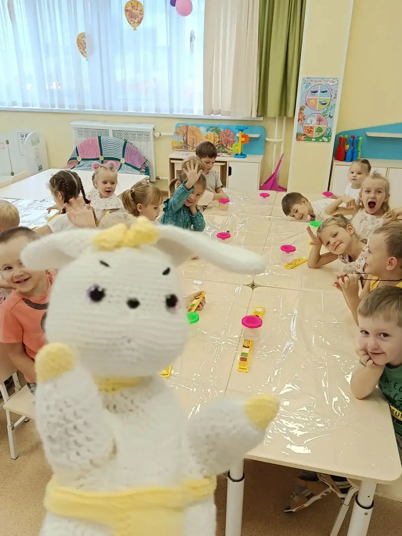 🍎 К нам в гости заскочил… Зайчик! 🐇
