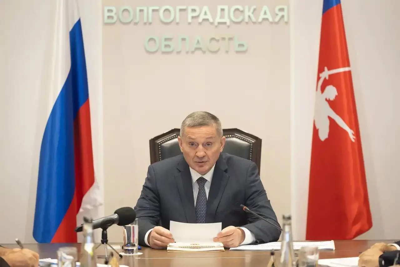 Бюджет-2027: приоритеты Волгоградской области определены 🗣️⁣
Губернатор Андрей Бочаров поставил зад