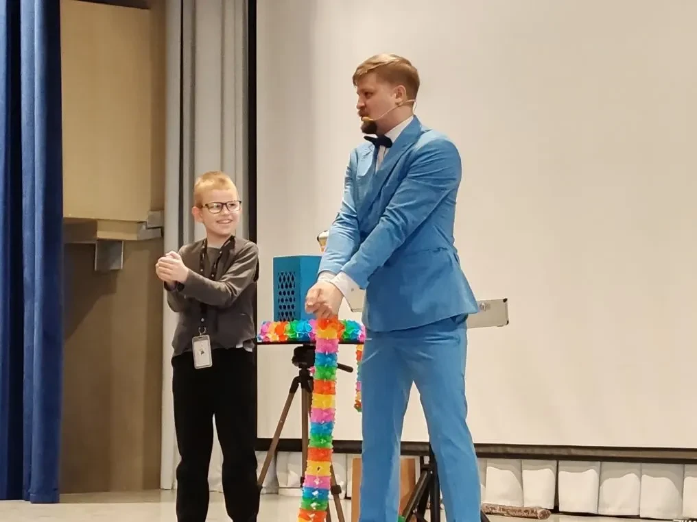 Что это за фокусы?🧐  Таким вопросом задались сегодня наши младшие школьники.  А всё дело в том, что 