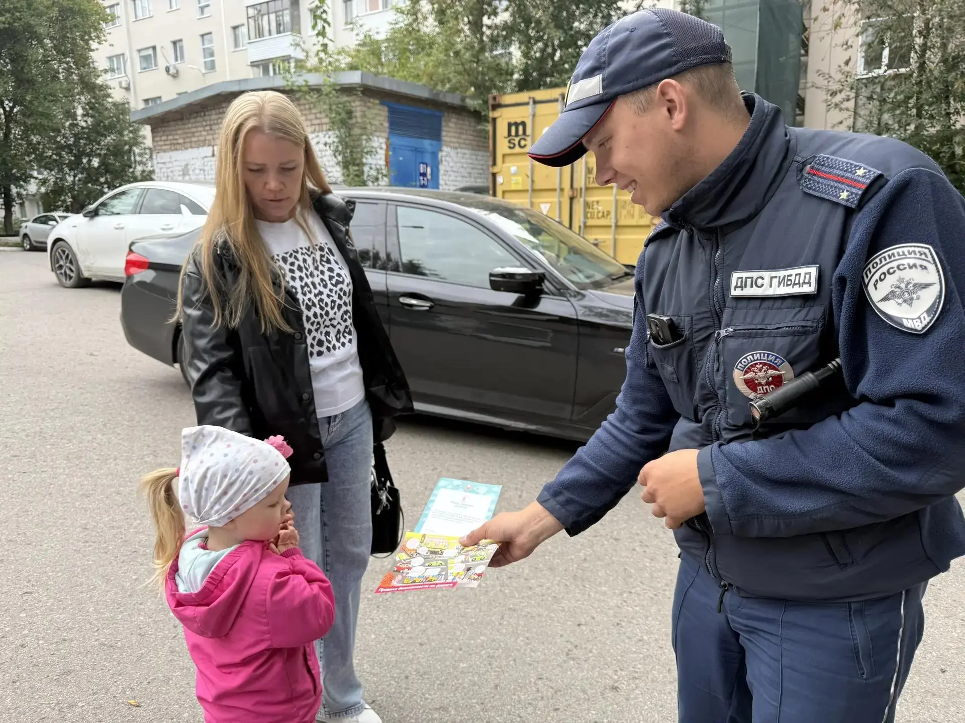 «Очень важный договор» у ворот детского сада: в Перми прошла утренняя акция ГИБДД