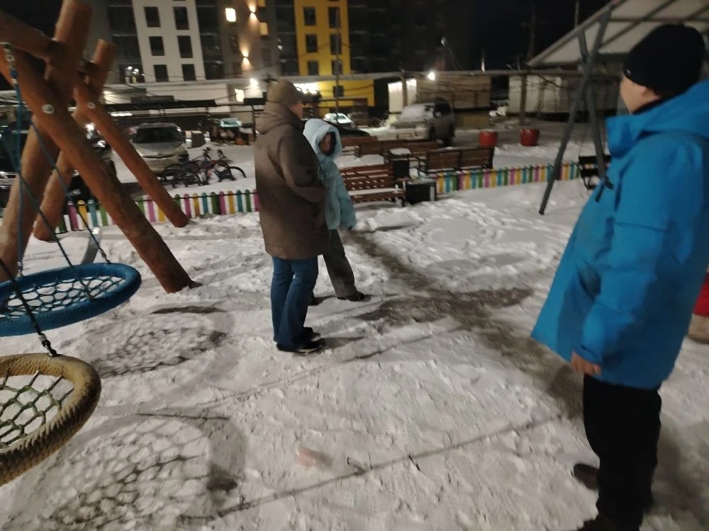 📌Сегодня  3-ий день рейдов родителей и педагогов по микрорайону. Дети в вечернее время на улице не г