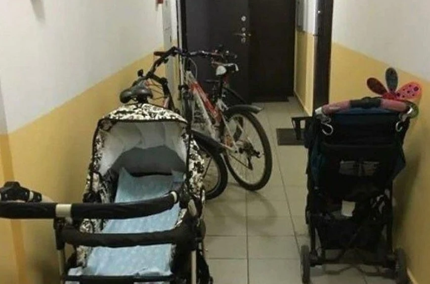 💸 Штрафы до 15 тысяч рублей могут получить жители многоэтажек за хранение колясок и ве...