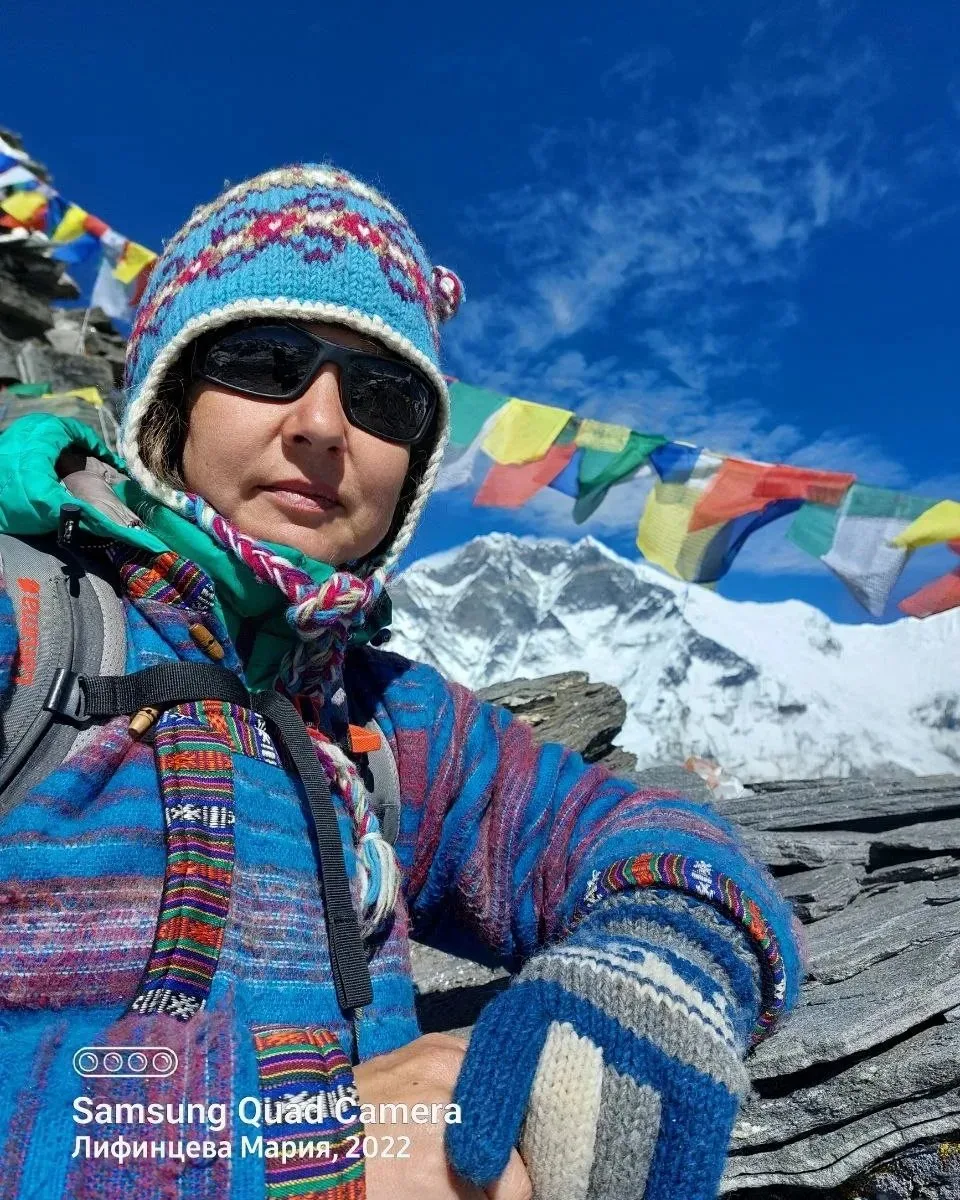 Барнаульский врач в одиночку покорила Западный Эльбрус 🗻