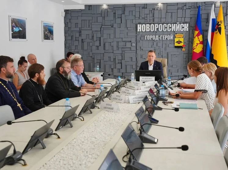 Строительство Морского кафедрального собора обсудили на совещании в администрации Новор...