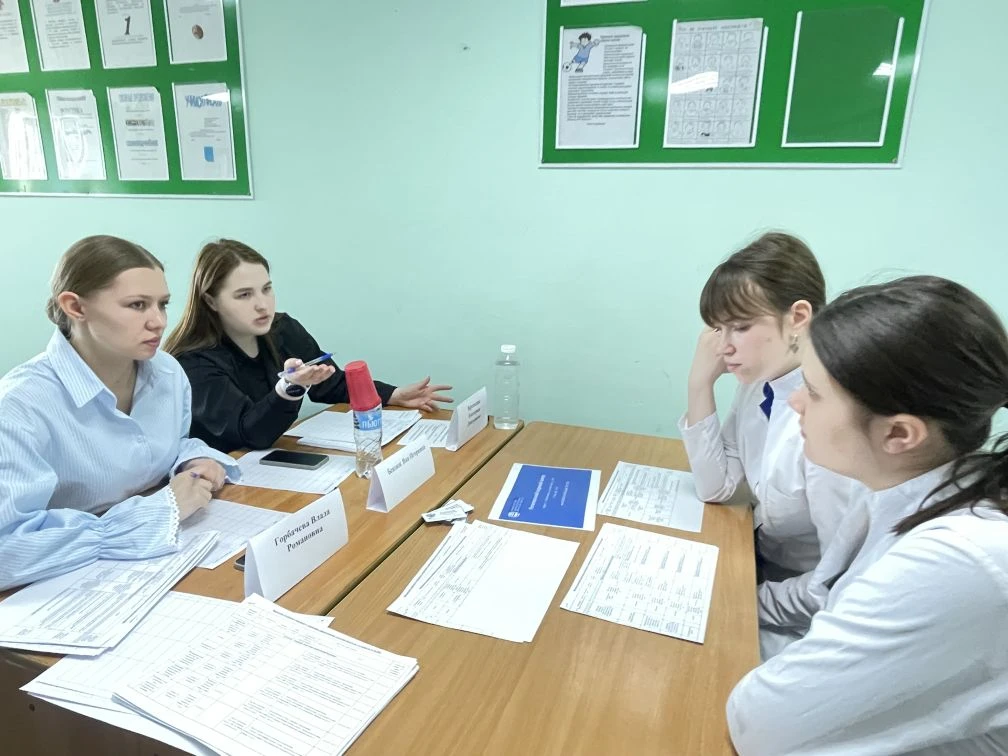👩‍⚕️Больше 300 студентов-медиков получили консультацию от работодателей на ярмарке вакансий  Меропри