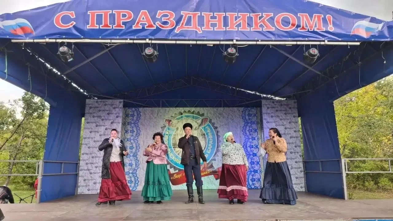 🎉Александровогайцы разделили с соседями радость гастрономического фестиваля🍂