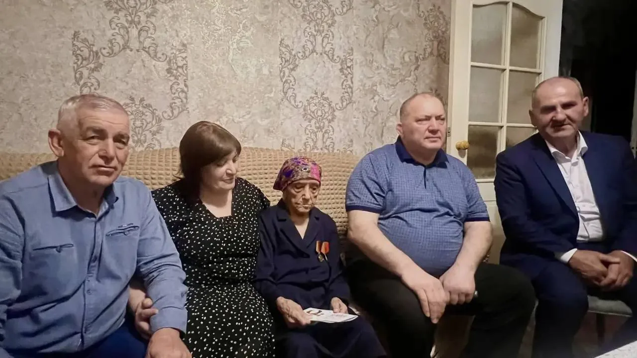 Жительница аула Бесленей отпраздновала свой вековой юбилей  🔹100 лет жительнице аула Бесленей Цице Г