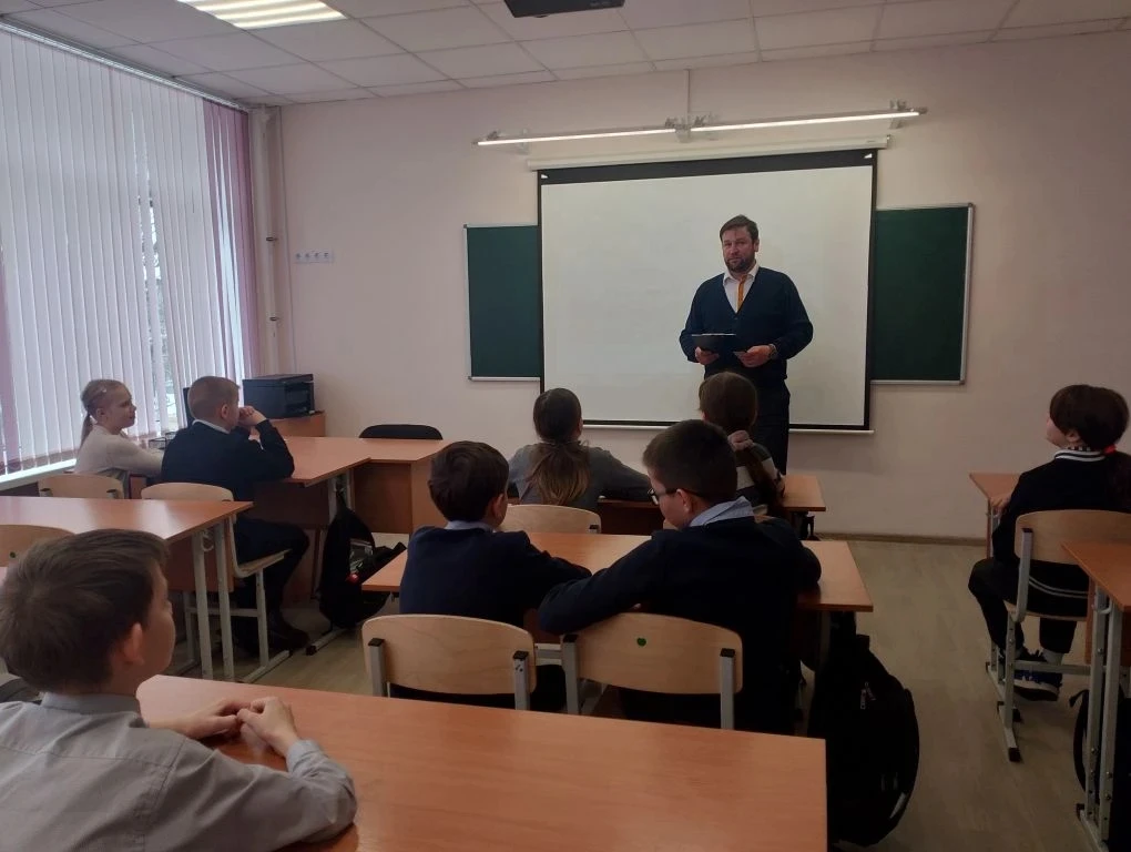 🌼  Наши ребята стали участниками увлекательной лекции, которую провел в рамках праздно...