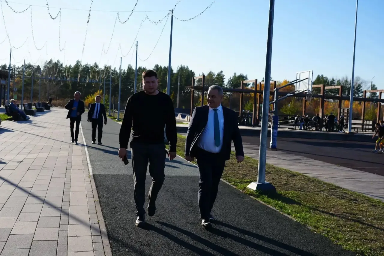 Глава Салавата проверил благоустройство набережной Белой