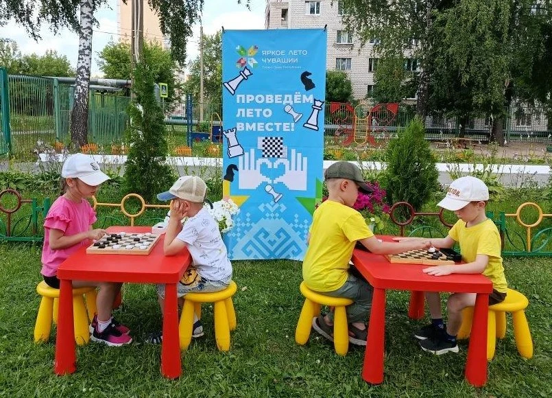 ♟️В нашем детском саду прошло увлекательное мероприятие «Шахматная азбука для дошколят»! Хотя ребята