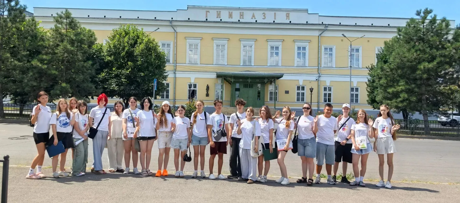 Наши Юные экскурсоводы продолжают знакомиться с биографией и творчеством А. П. Чехова через посещени